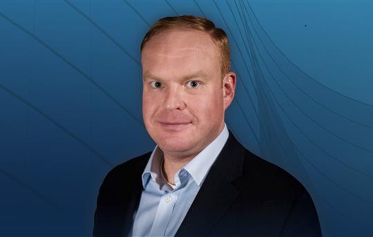 Headshot of Andrew Palmer