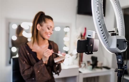 How Brands Can Stand Out in Today’s Beauty Market